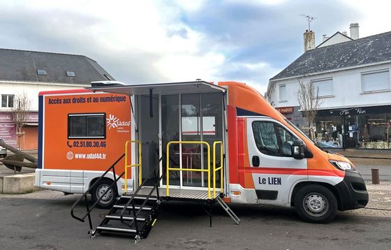 Bus Le Lien - accès aux droits et au numérique